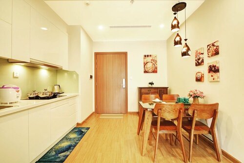 Гостиница Cindy Vinhomes Skylake Apartments в Ханое