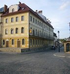 Apartments U Ratushi (Zarvanska vulytsia, 20), short-term housing rental