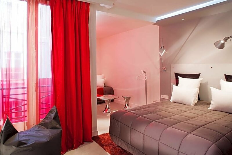 Гостиница Color Design Hotel в Париже