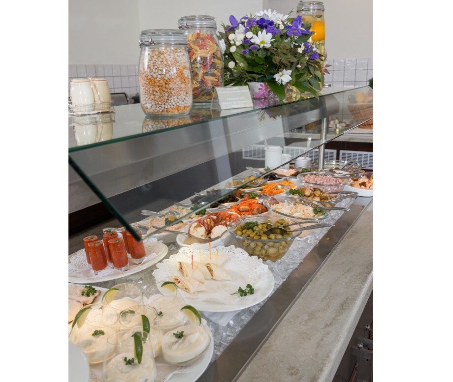 Фото Амбассадор Калуга