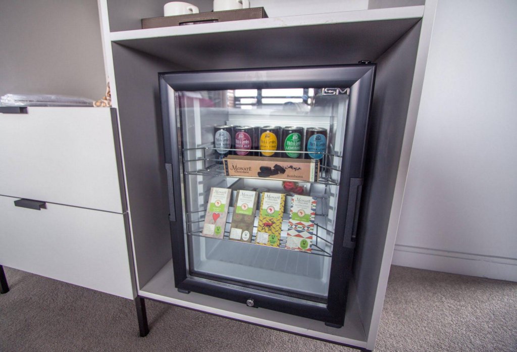 Фото Hallmark Hotel