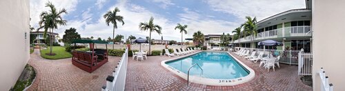 Гостиница Quality Inn & Suites Airport/Cruise Port Hollywood в Голливуде