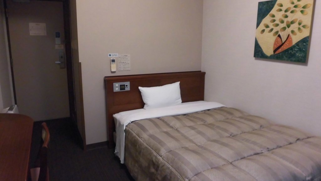 Фото Hotel Route-Inn Kanda Ekimae