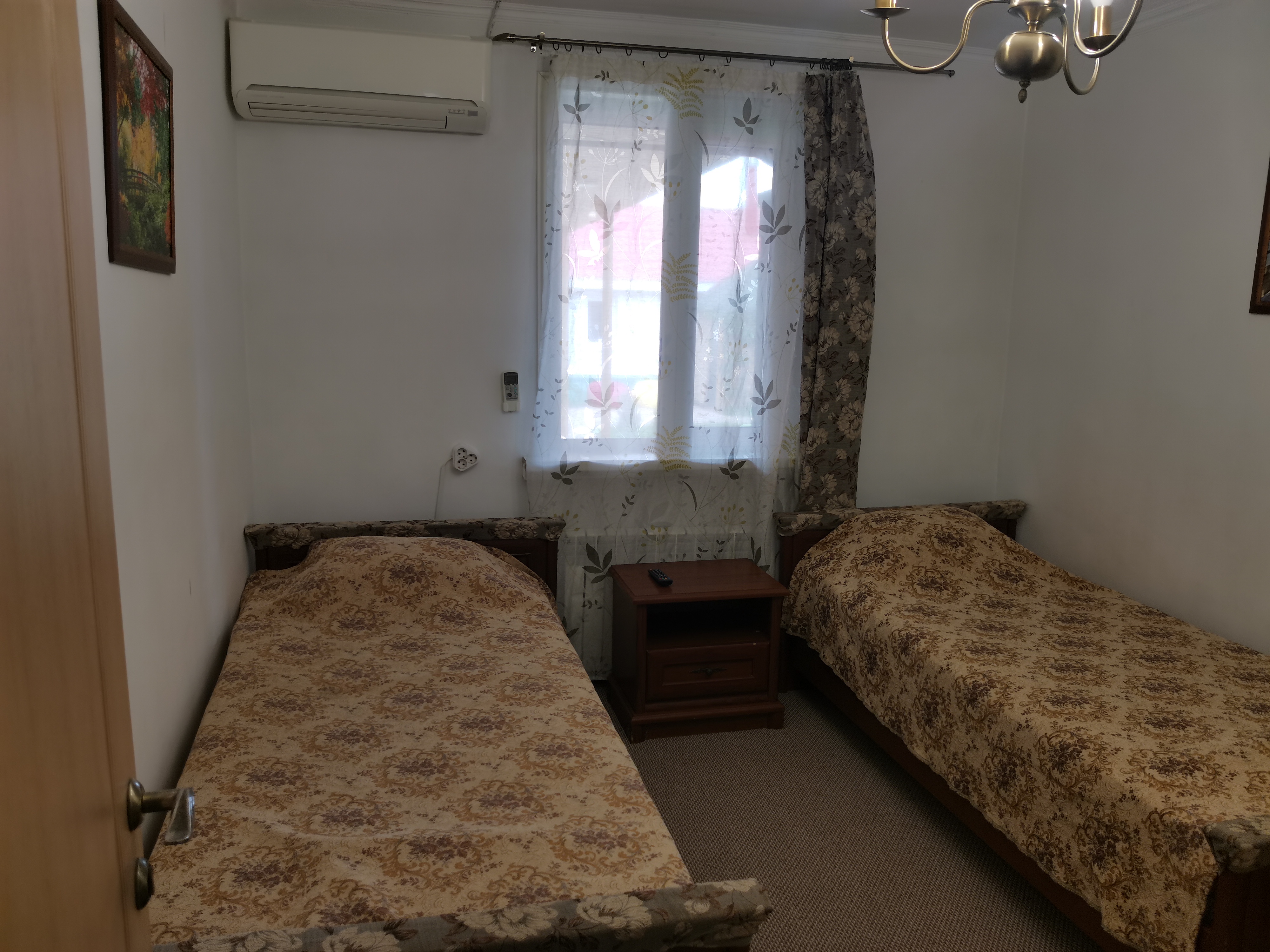 Фото У Гарри