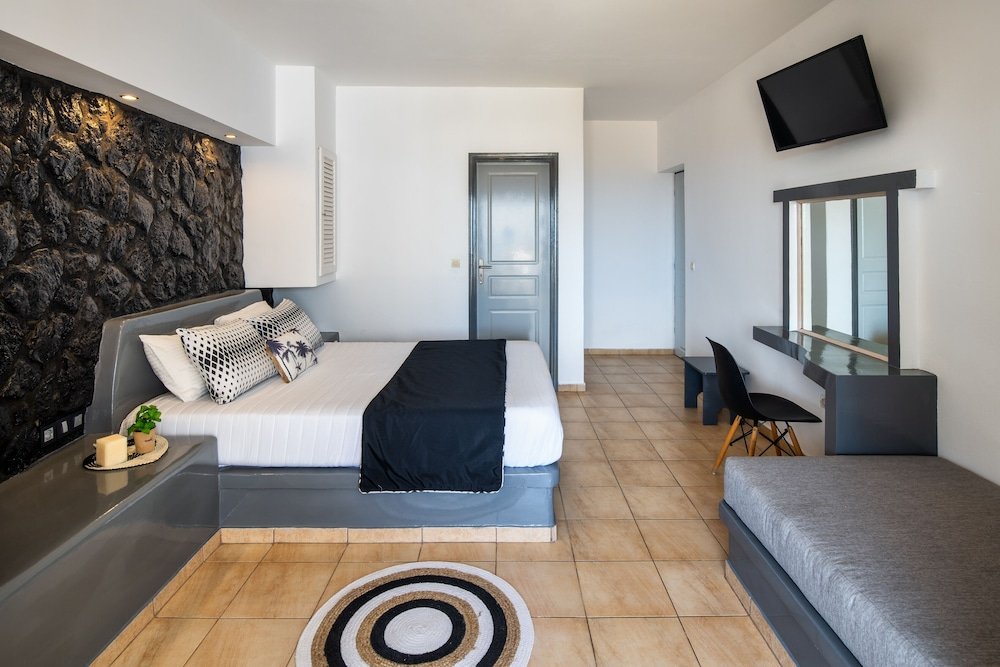 Фото Plastiras Rooms