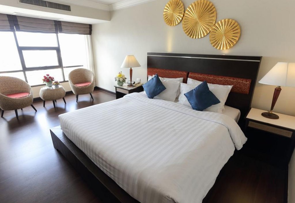 Фото Amora Tapae Chiang Mai