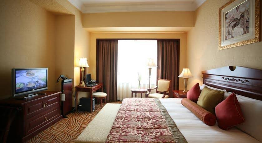 Фото 185579784053