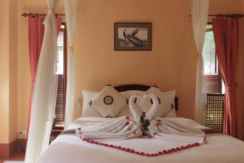 Фото The Pe La Resort, Phuket