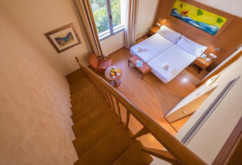 Фото Dwo Valencia