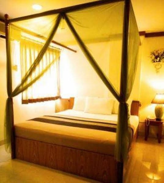 Фото Howard Square Boutique Hotel