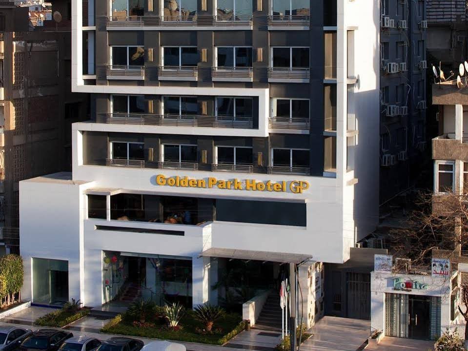 Фото Golden Park Hotel