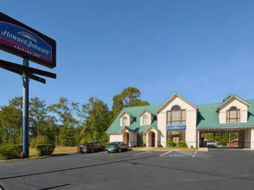 Гостиница Howard Johnson by Wyndham Dothan в Дотане