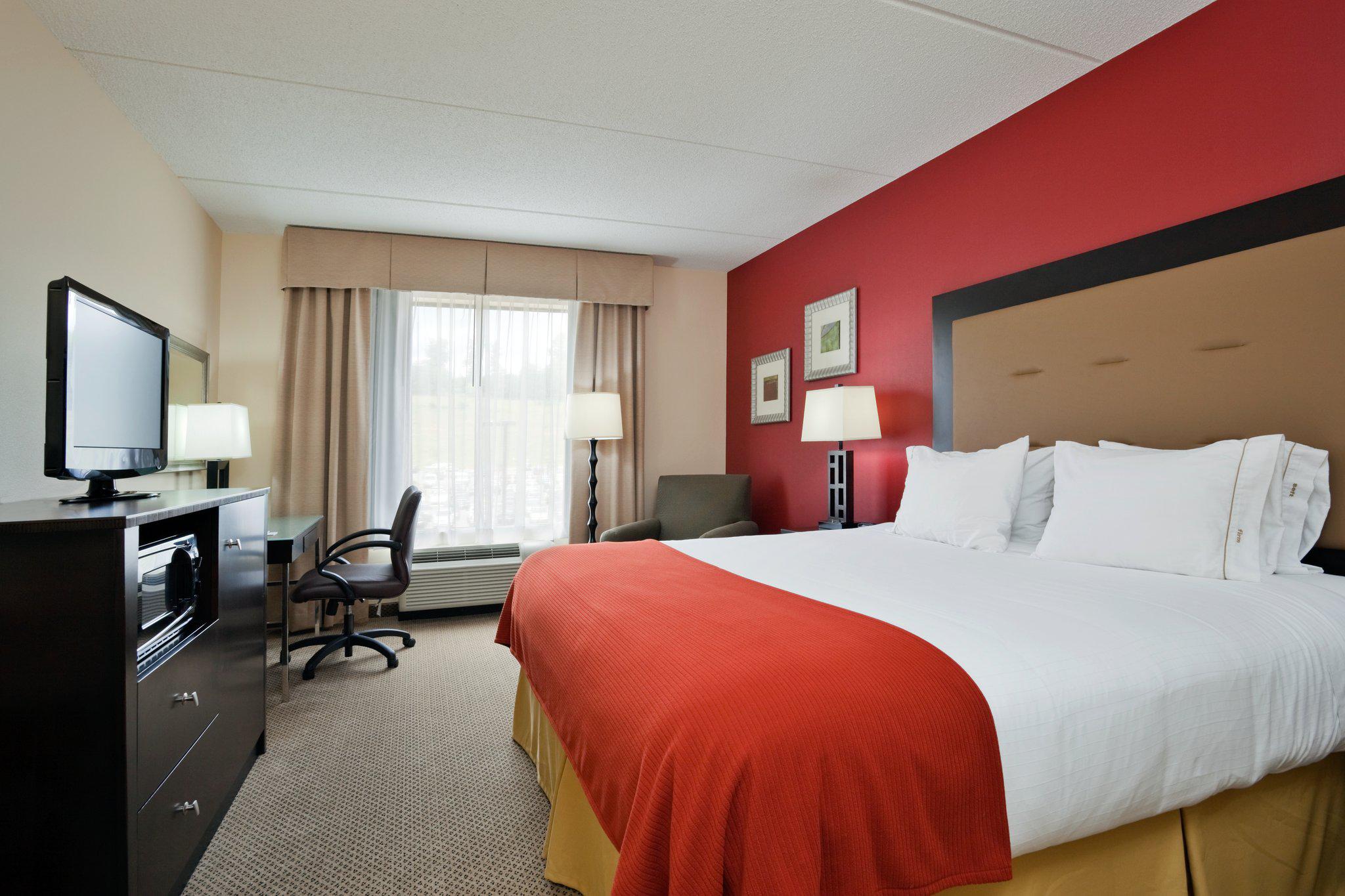 Фото Holiday Inn Express Hotel & Suites Kodak East - Sevierville, an Ihg Hotel
