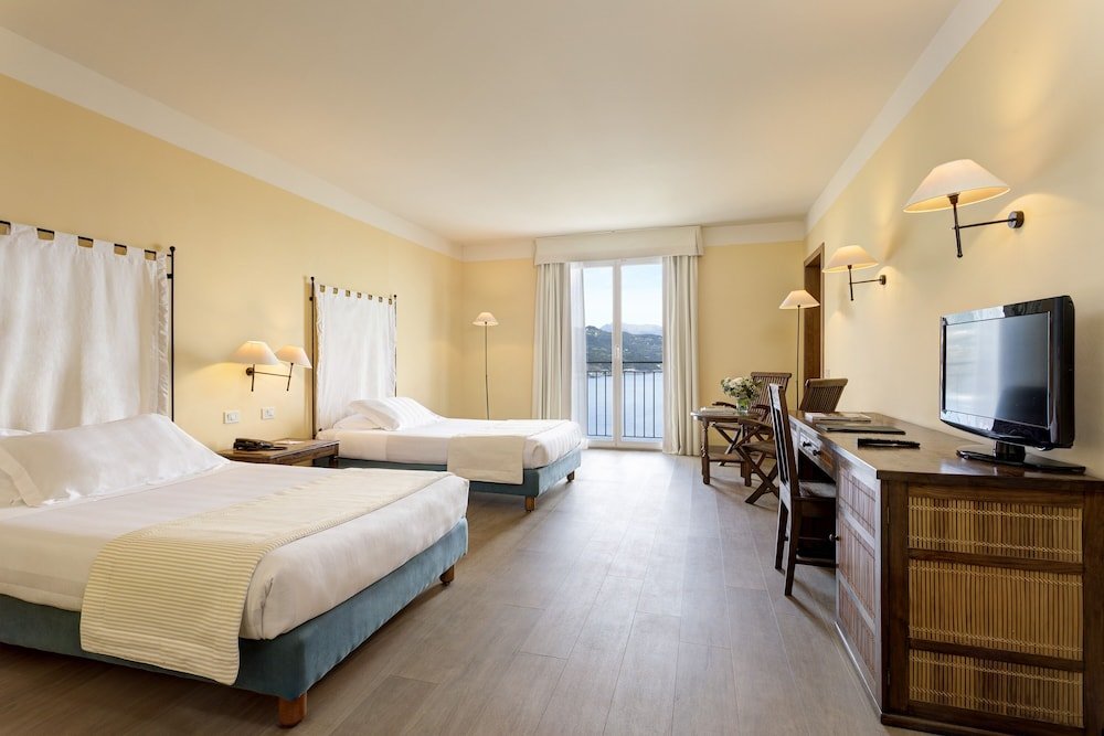 Фото Hotel Punta San Martino