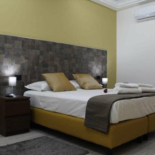 Royalty Rooms & SPA