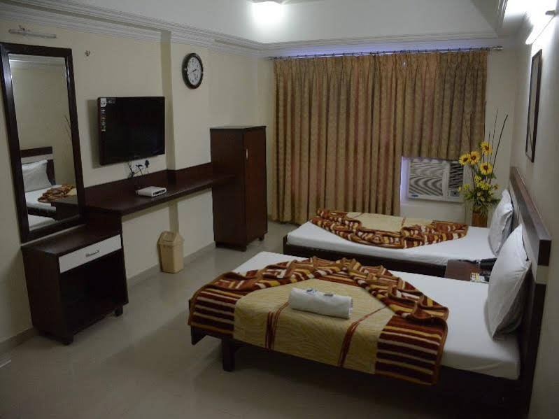 Фото Hotel Alpha