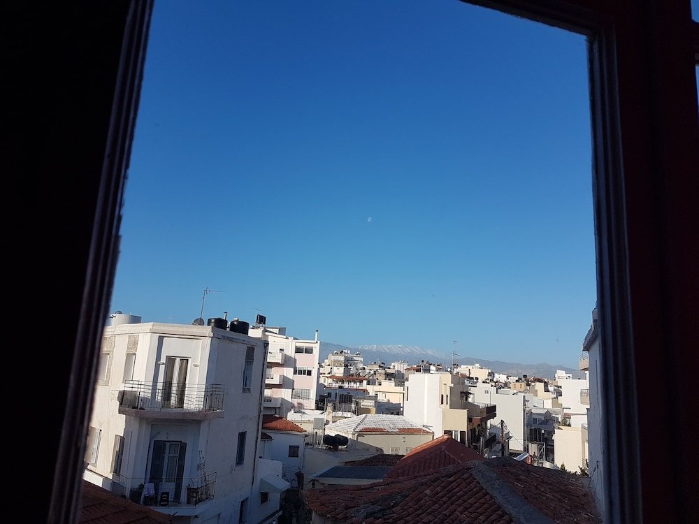 Фото Arhontiko in the city