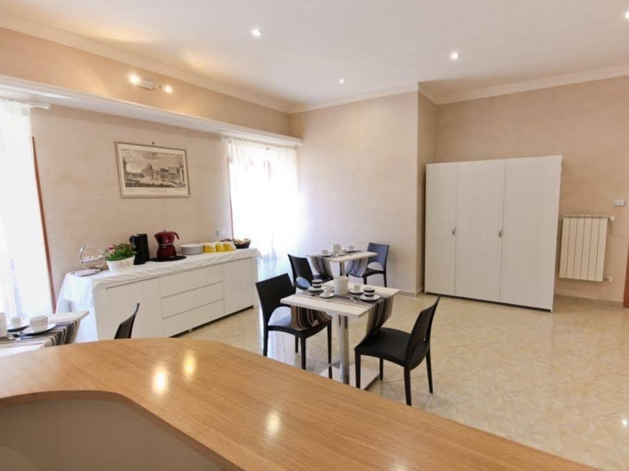 Фото B&b San Pietro's Home