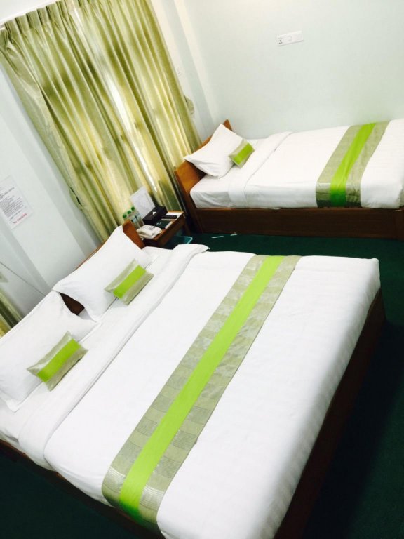 Фото Green Days Inn