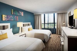 Гостиница Wyndham Garden Lake Buena Vista Disney Springs® Resort Area в Орландо
