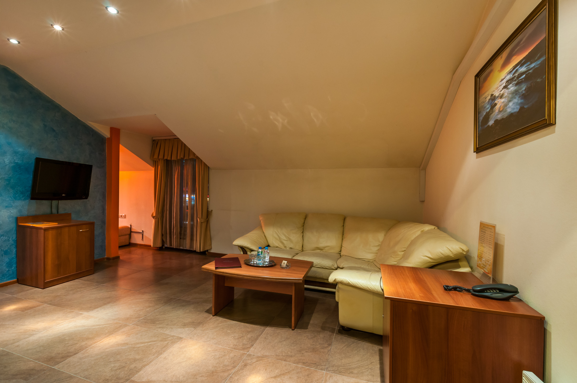 Фото Крон Отель