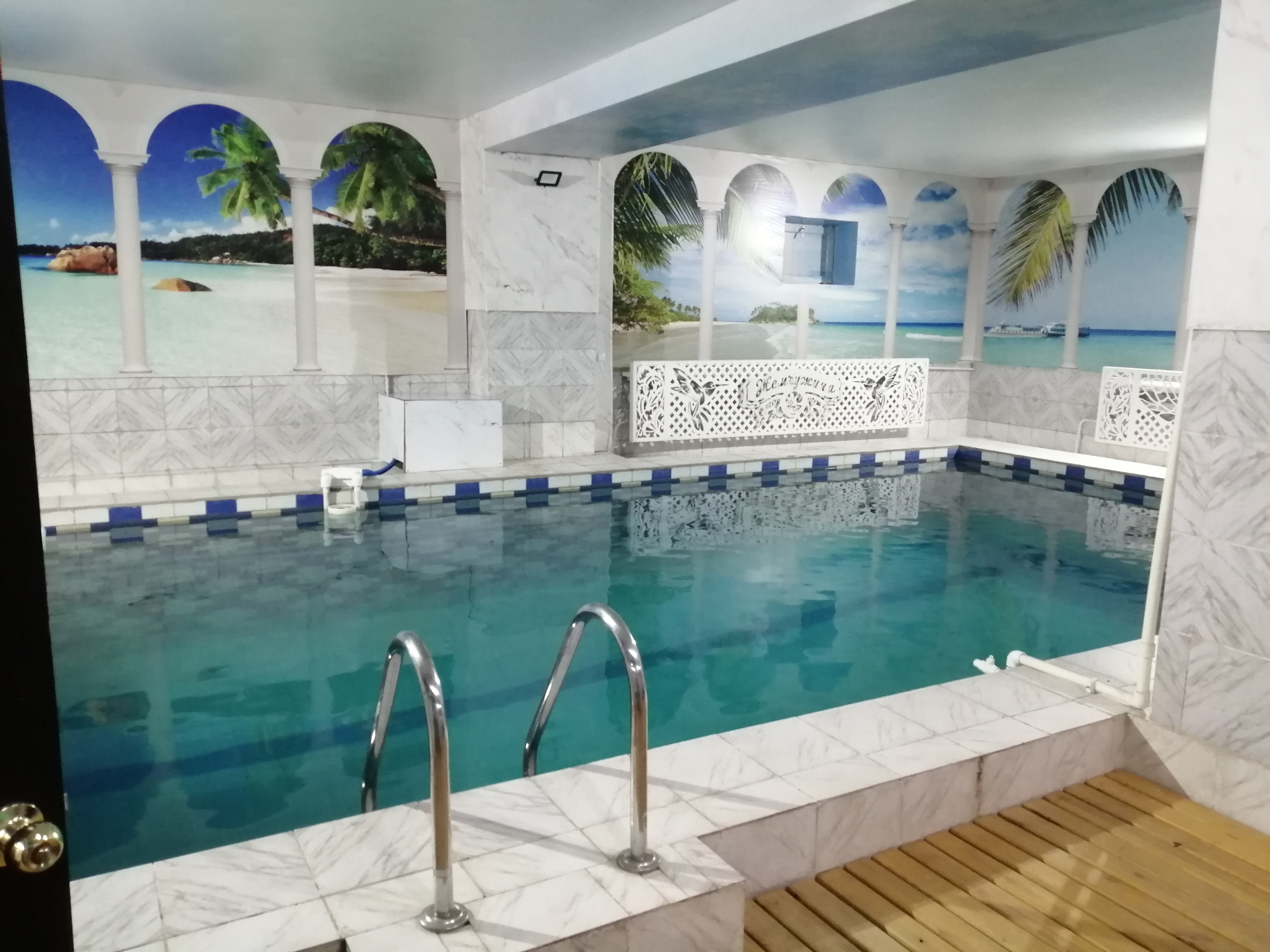 Фото отеля 2