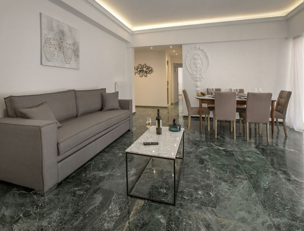 Фото Roomy & Comfortable Apt Near Acropolis by Ghh