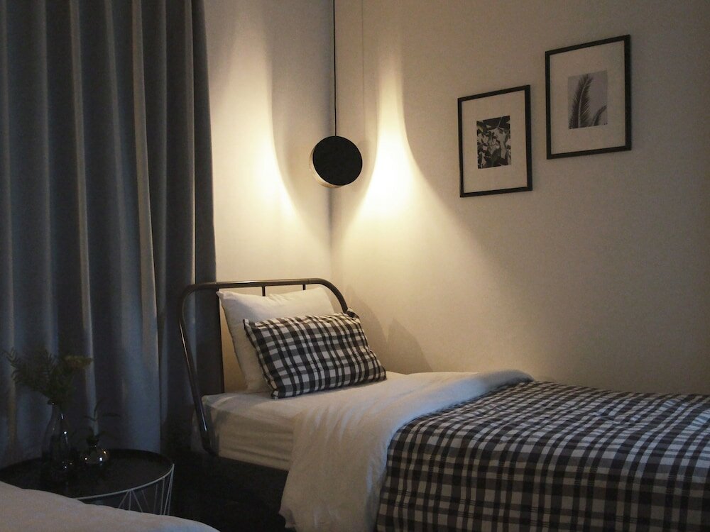 Фото Neat House Hongdae