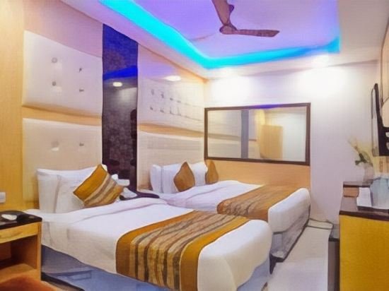 Фото Hotel Karlo Kastle by Sushant Travels