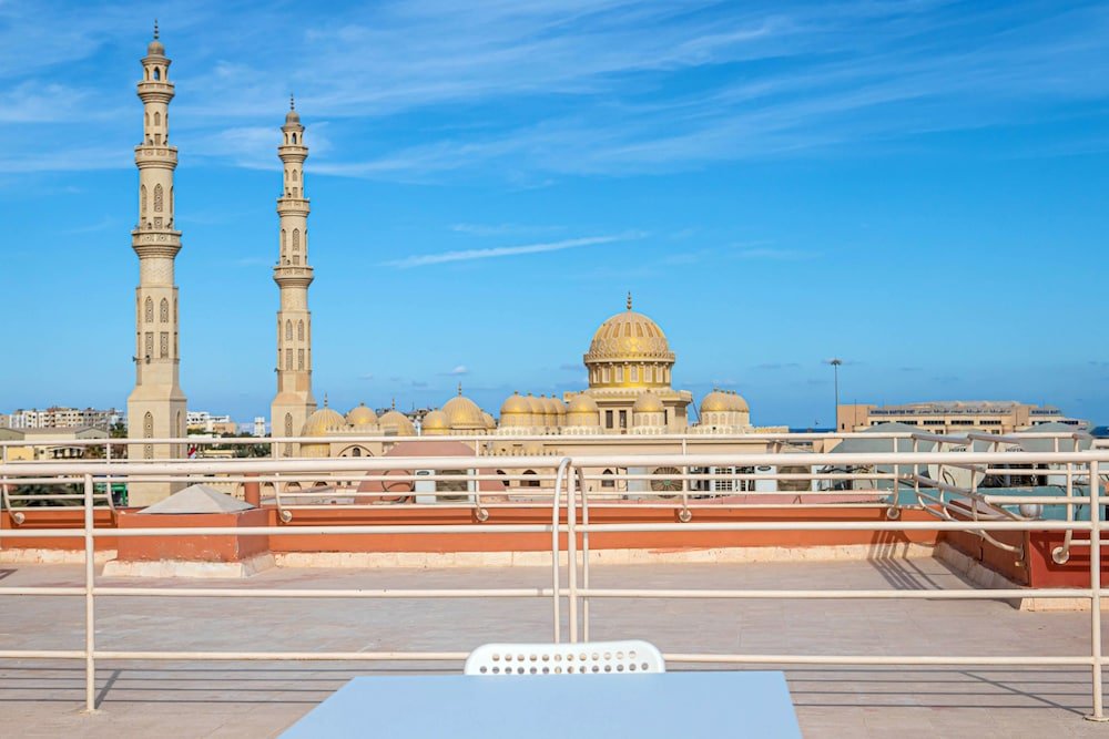 Фото отеля 5