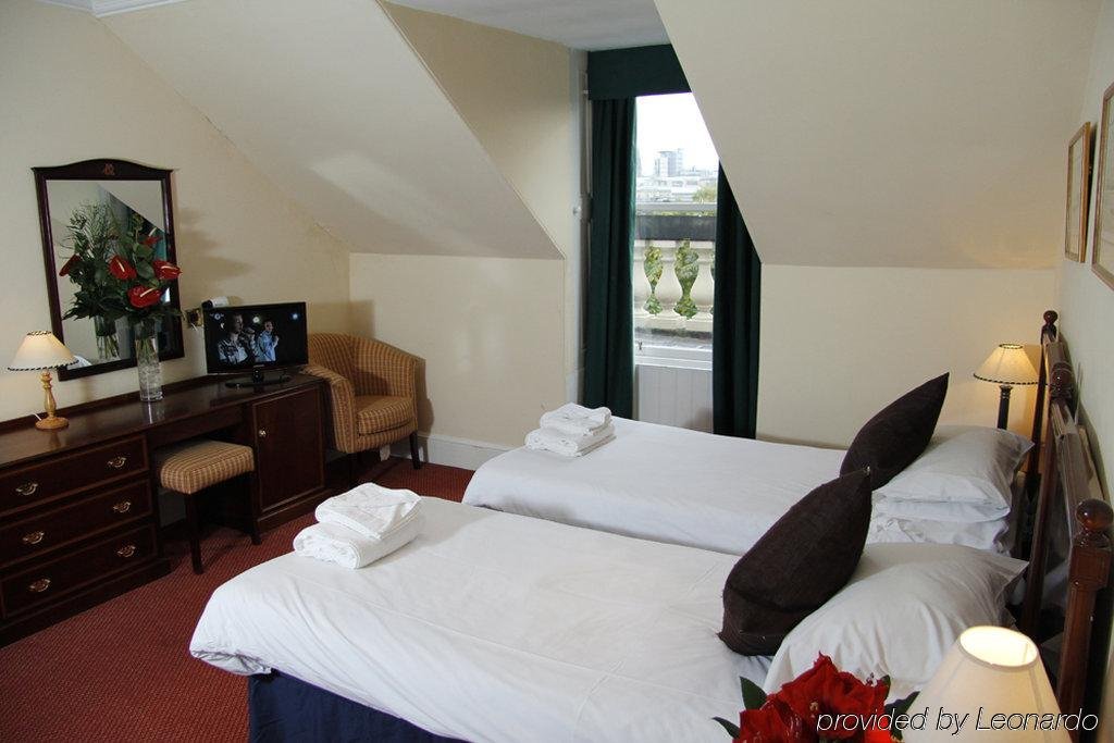 Фото Grosvenor Suites