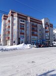 J&m (ulitsa Karpinskogo, 34), clothing store