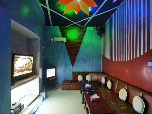 Фото Golden City Crown Hotel