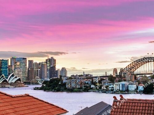 Гостиница Cremorne Point Manor в Сиднее