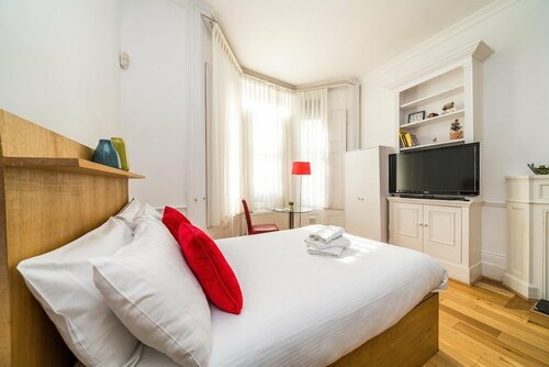 Гостиница New 1 Bedroom Earls Court Flat Centre of London в Лондоне