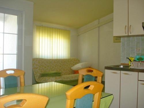 Фото Apartments Burmeta