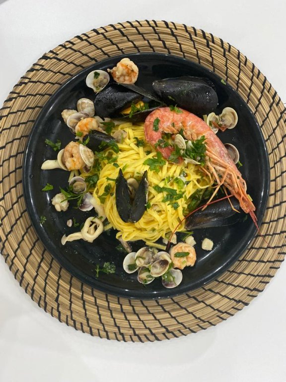 Фото Noah Beach Hotel