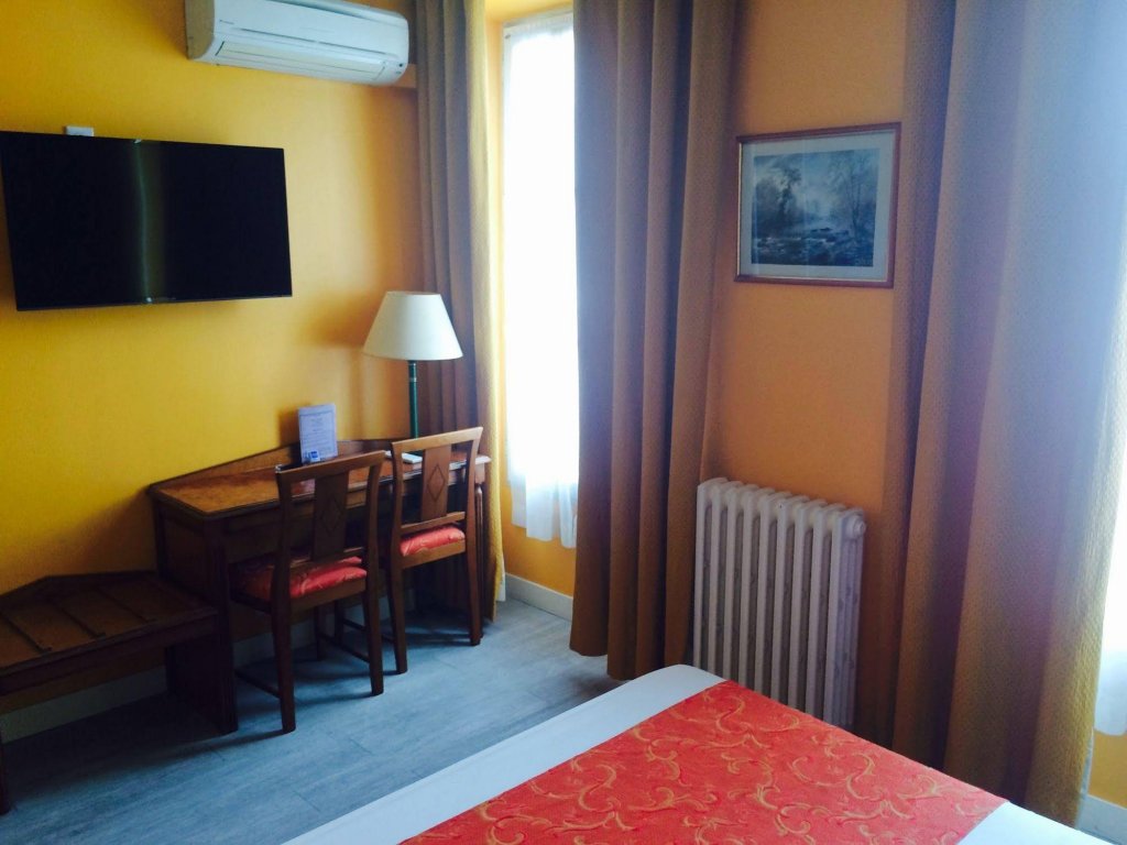 Фото New Hotel Gare du Nord