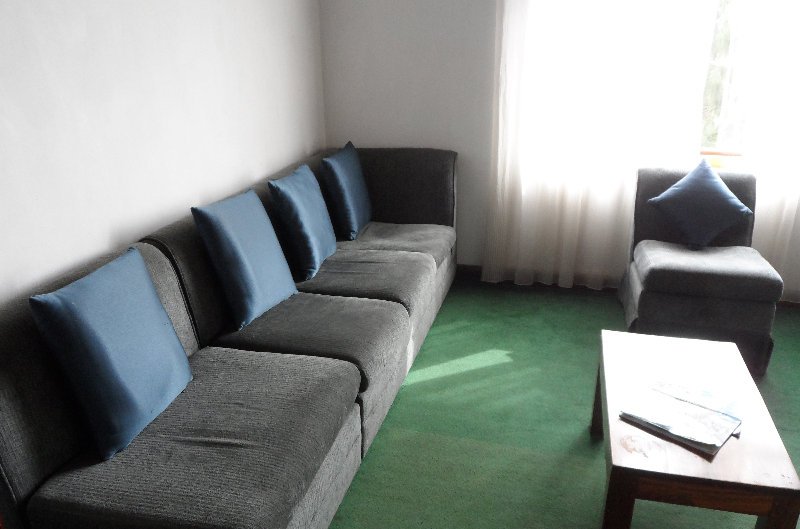 Фото Tea Bush Hotel - Nuwara Eliya