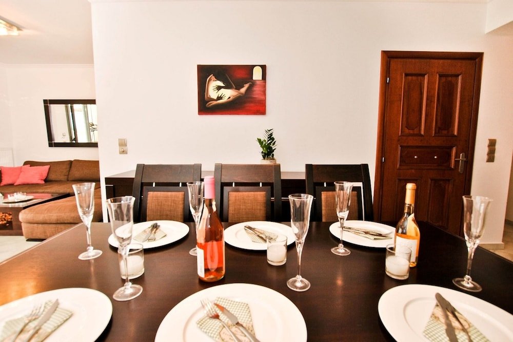 Фото Superior Sea View Apartment