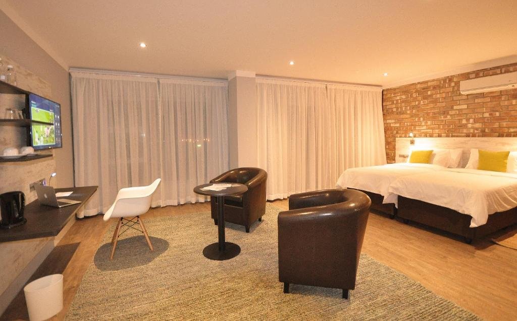 Фото Aha Swakopmund Plaza Hotel