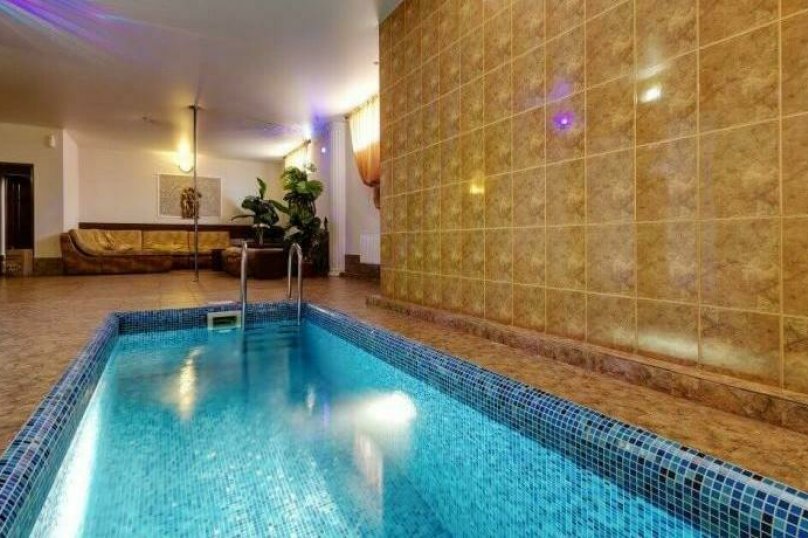 Фото Мартон Баден