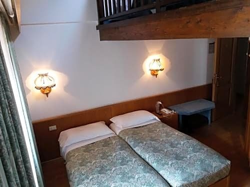 Фото Hotel Ottoz Meublè