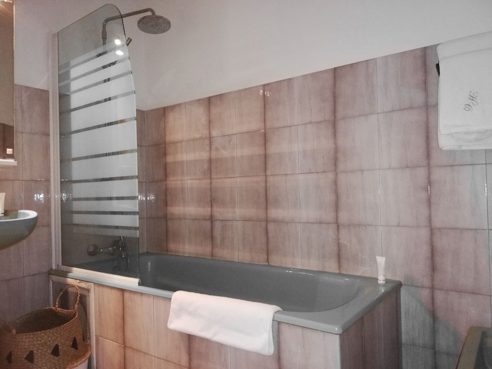 Фото Hôtel Le Castellan