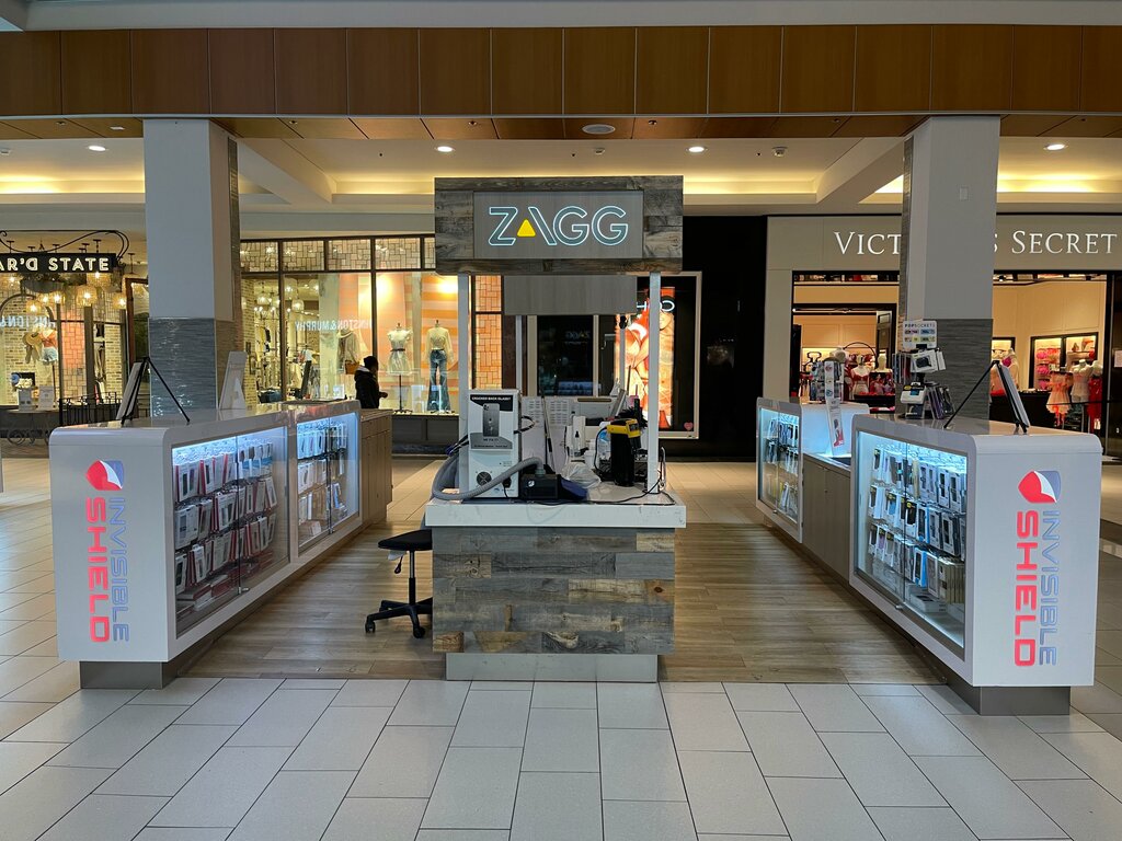 Phone repair Zagg Roosevelt Field, State of New York, photo