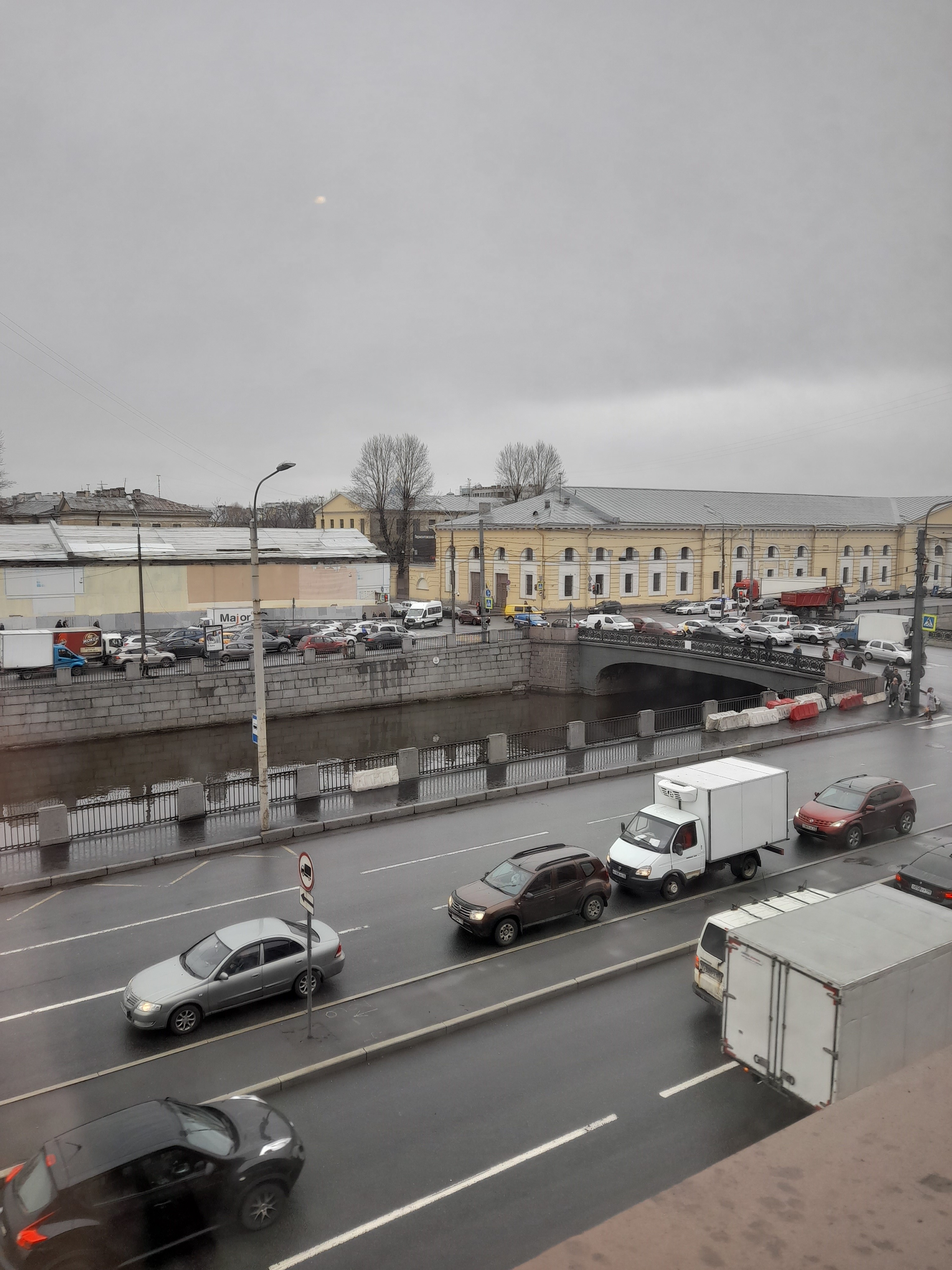 Фото Далиси