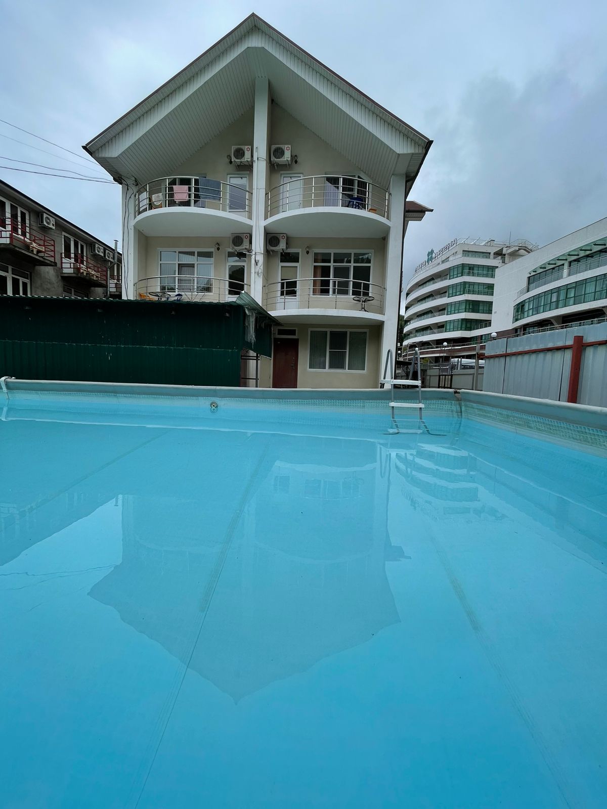 Фото ЛооБич