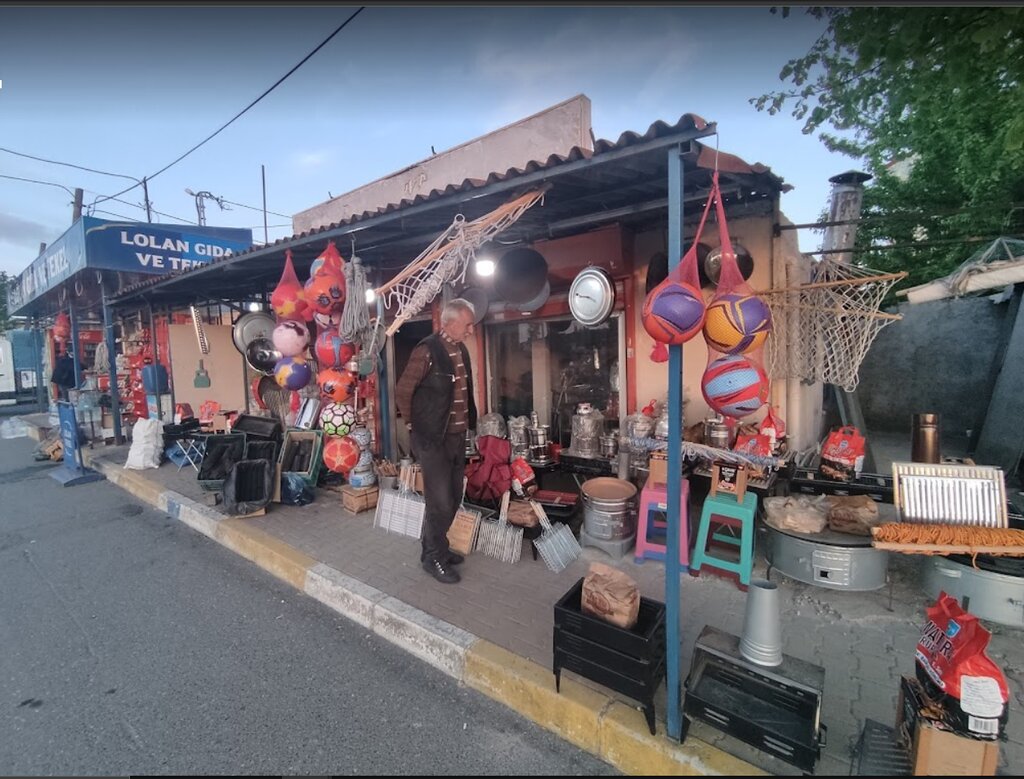 Mangal veya barbekü alanı Ulaş Kömür/Soba Piknik malzemeleri Mangal/ızgara/hamak, Sultangazi, foto