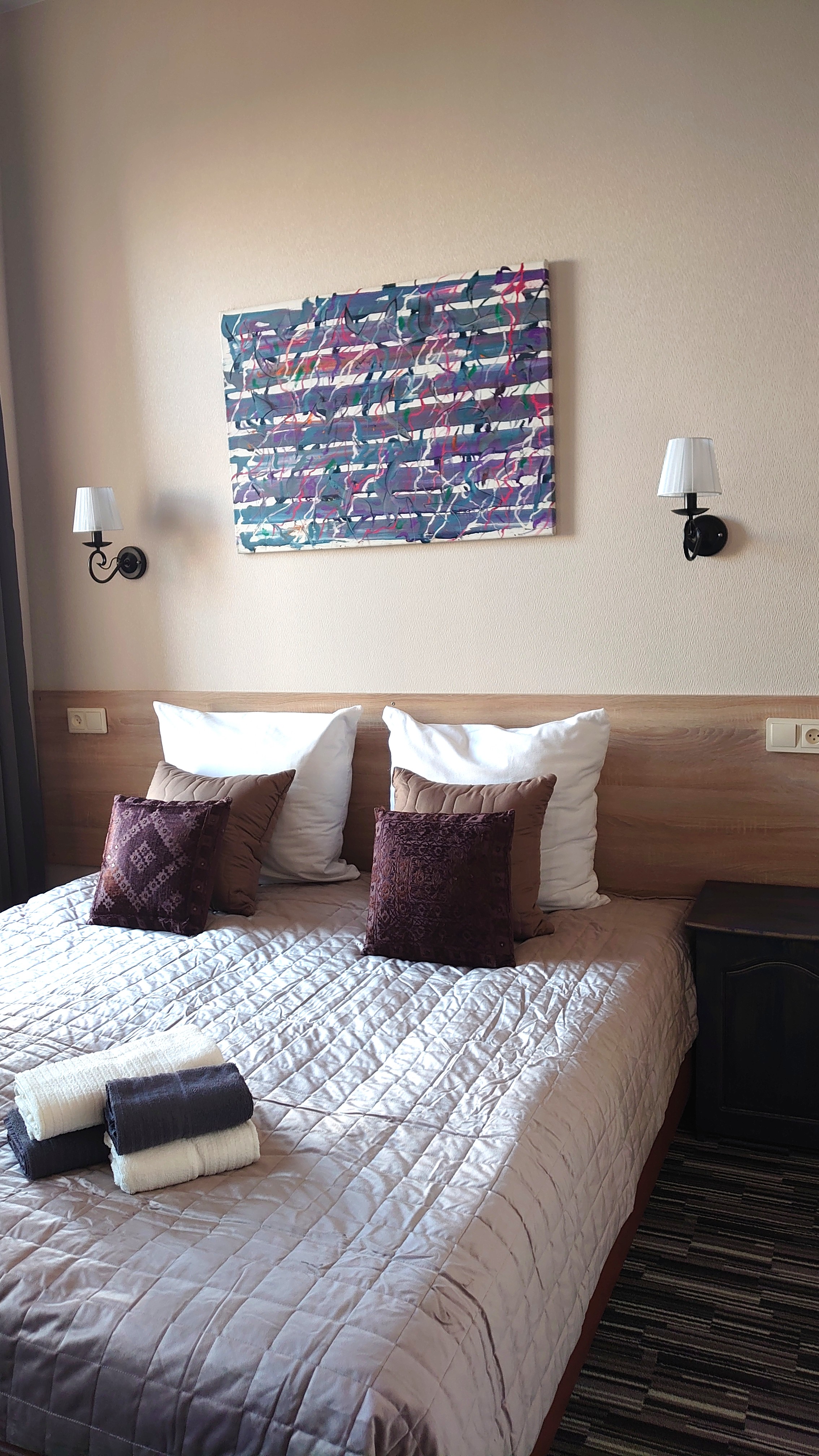 Фото Гостевые комнаты на Невском проспекте, 47