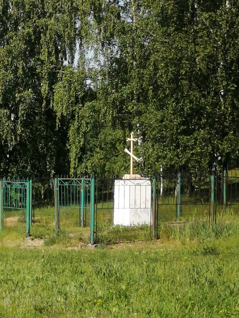 Часовня, памятный крест Закладной крест, Москва, фото